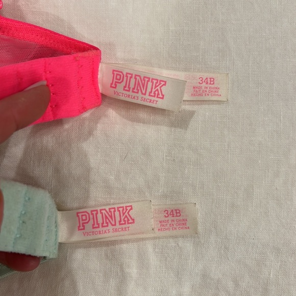 2 Victoria Secret Pink bras size 34B - Picture 2 of 4
